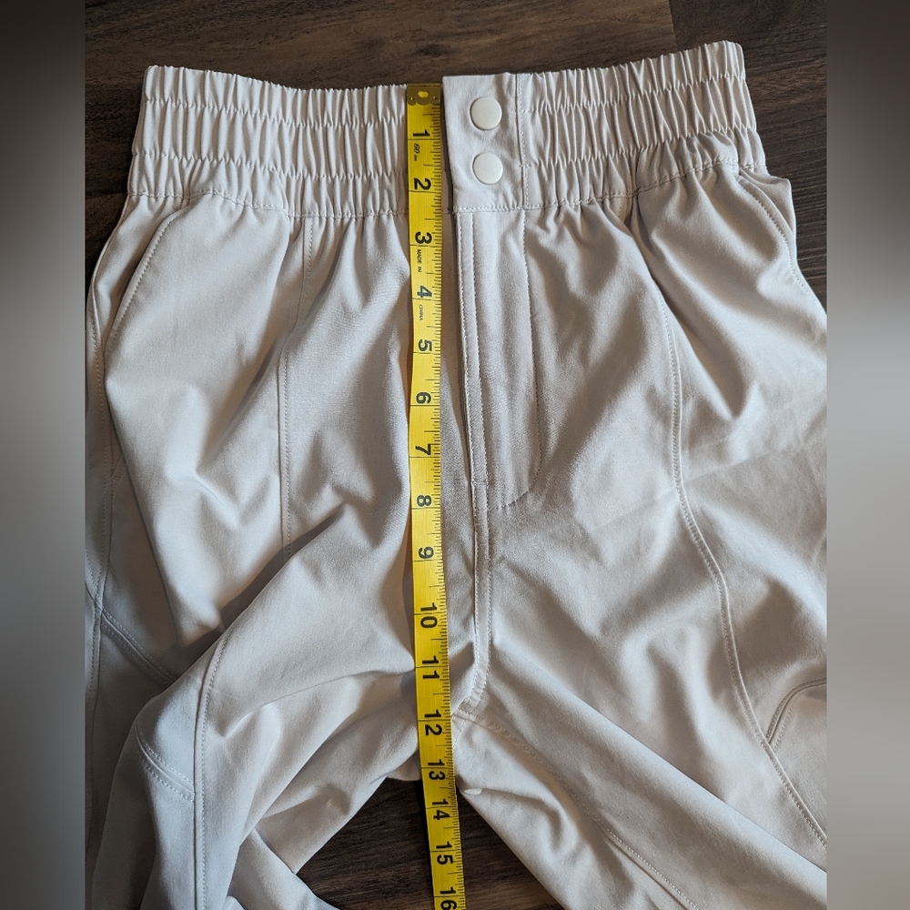 Abercrombie & Fitch pants - Picture 8 of 9